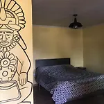 Hostel Moon
